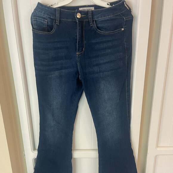 VIPONES Flare Bottom Jeans – Size 6 - Picture 1 of 4